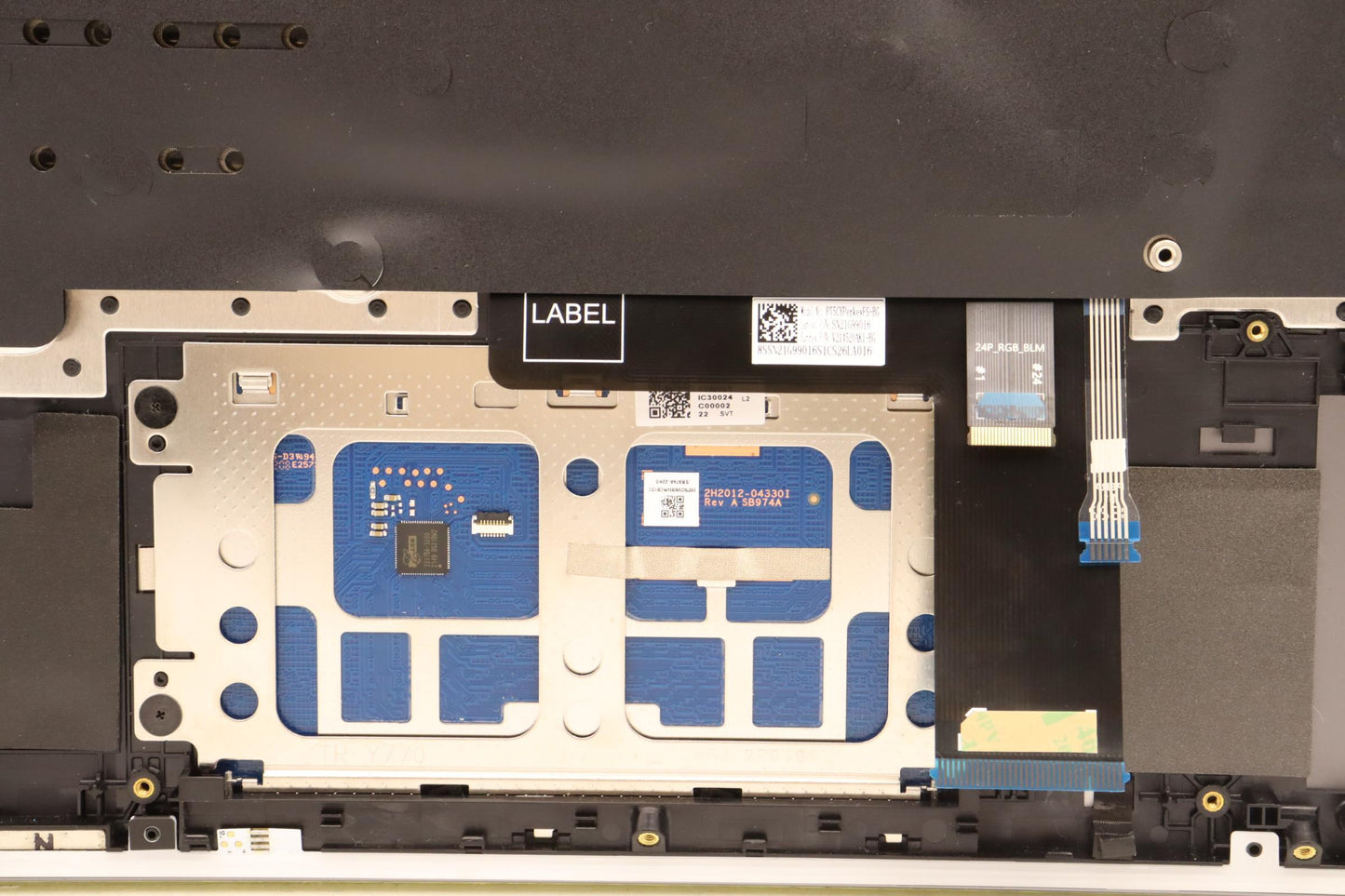 Lenovo Cover Upper Case Asmbul L82Td - 5CB1J31415