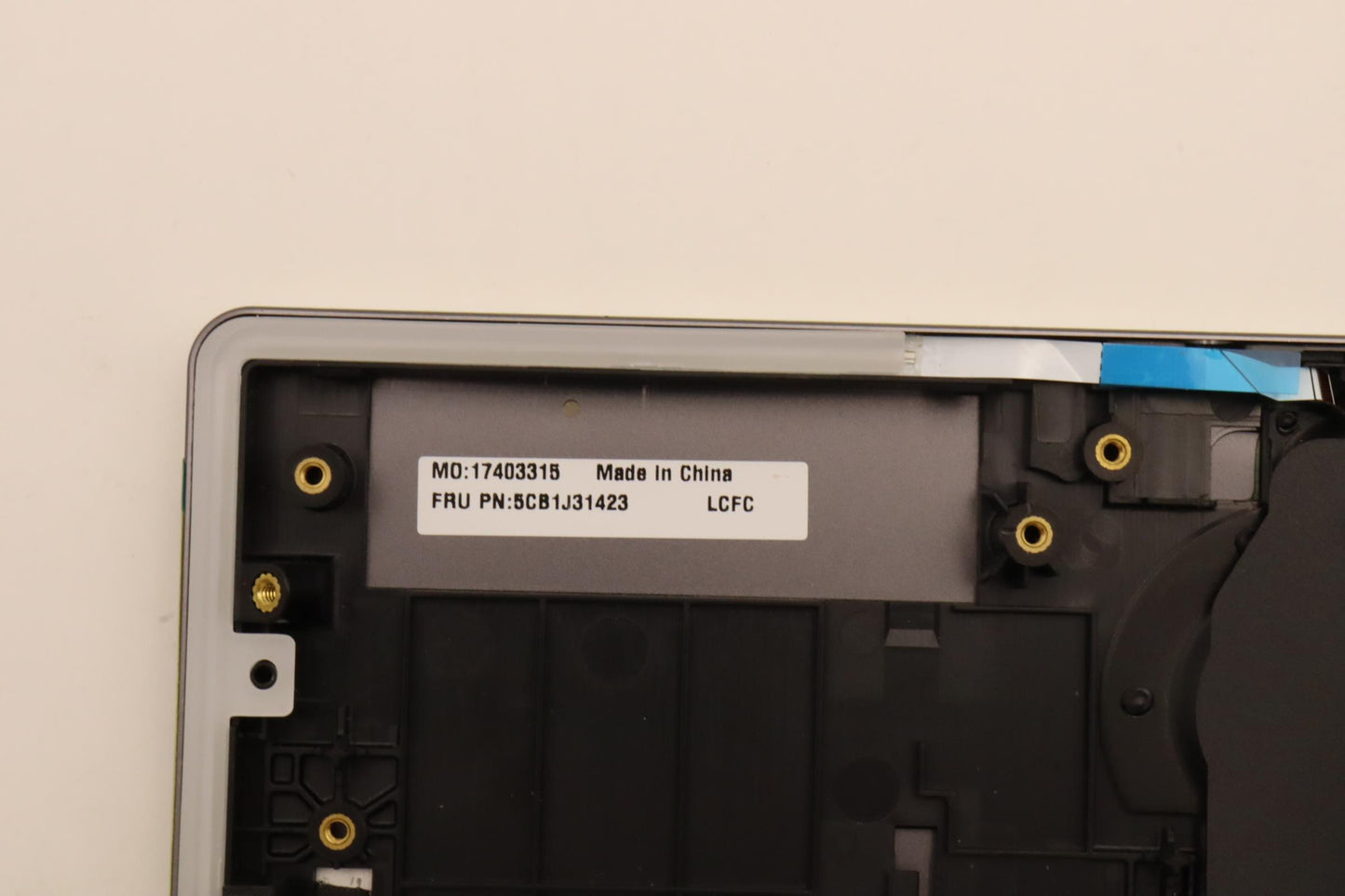 Lenovo Cover Upper Case Asmgre L82Td - 5CB1J31423