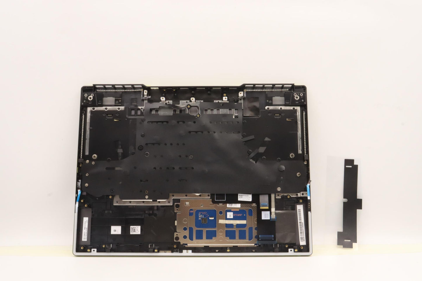 Lenovo Cover Upper Case Asmnordic L82 - 5CB1J31432