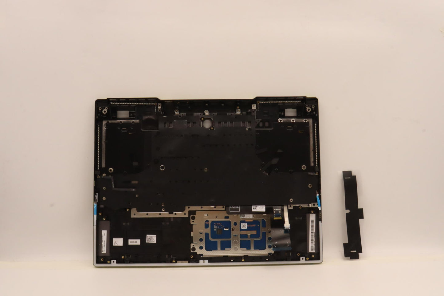 Lenovo Cover Upper Case Asmpor L82Td - 5CB1J31433