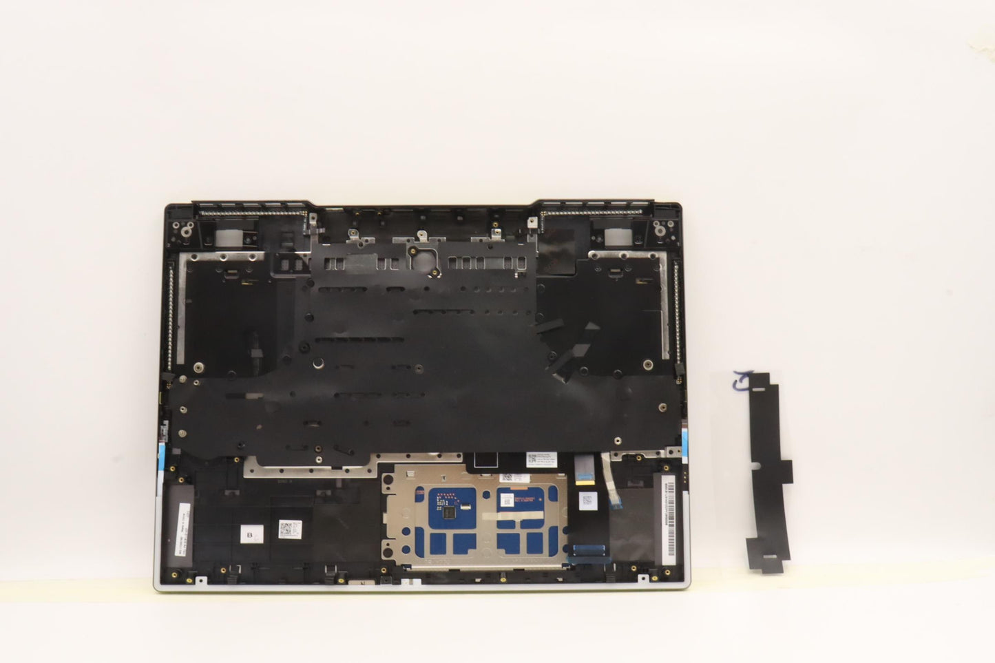 Lenovo Cover Upper Case Asmsws L82Td - 5CB1J31437