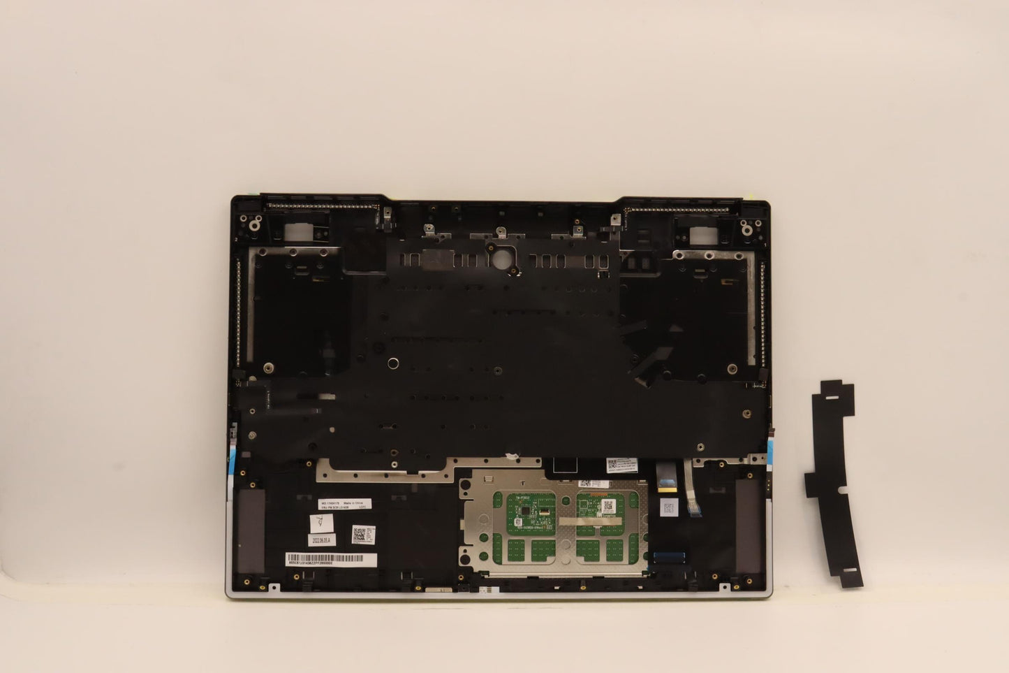 Lenovo Cover Upper Case Asmtc L82Td - 5CB1J31438
