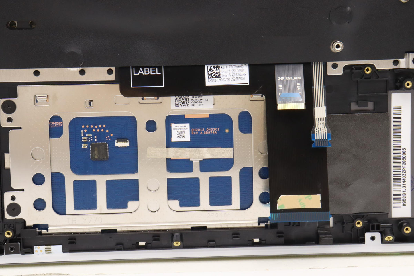 Lenovo Cover Upper Case Asmtur L82Td - 5CB1J31440