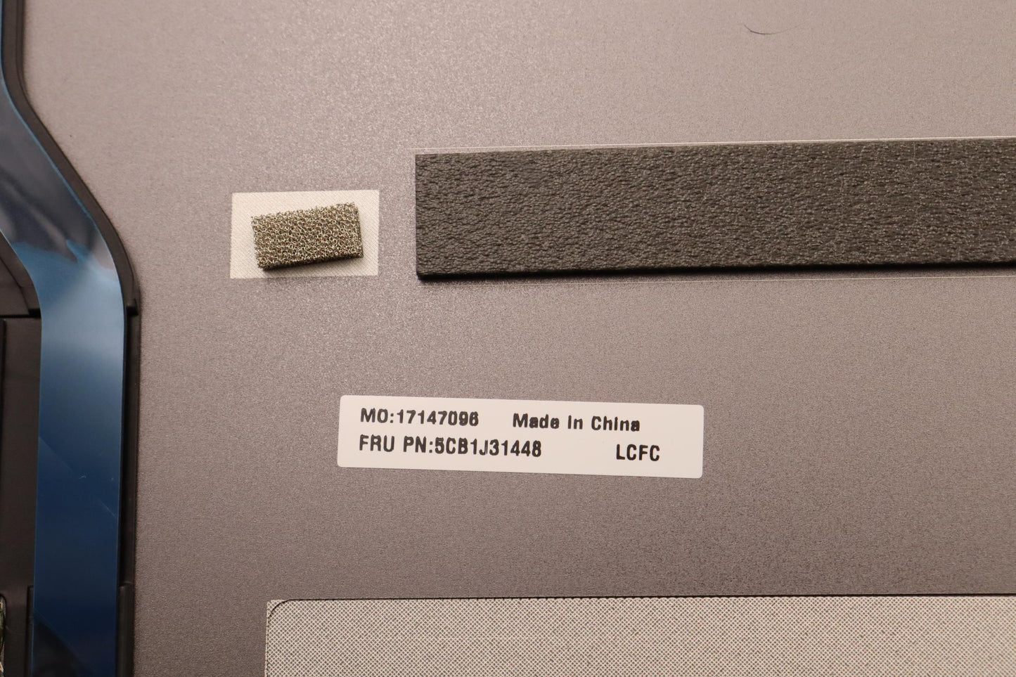 Lenovo LCD Cover L82TD, Standard - 5CB1J31448