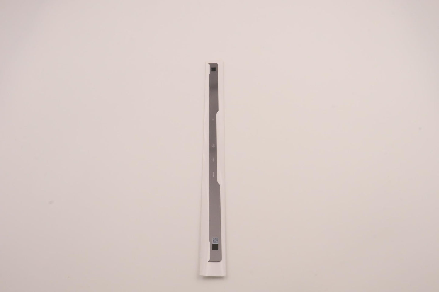 Lenovo Cover Strip Cover L 82Ug Sga - 5CB1J31450