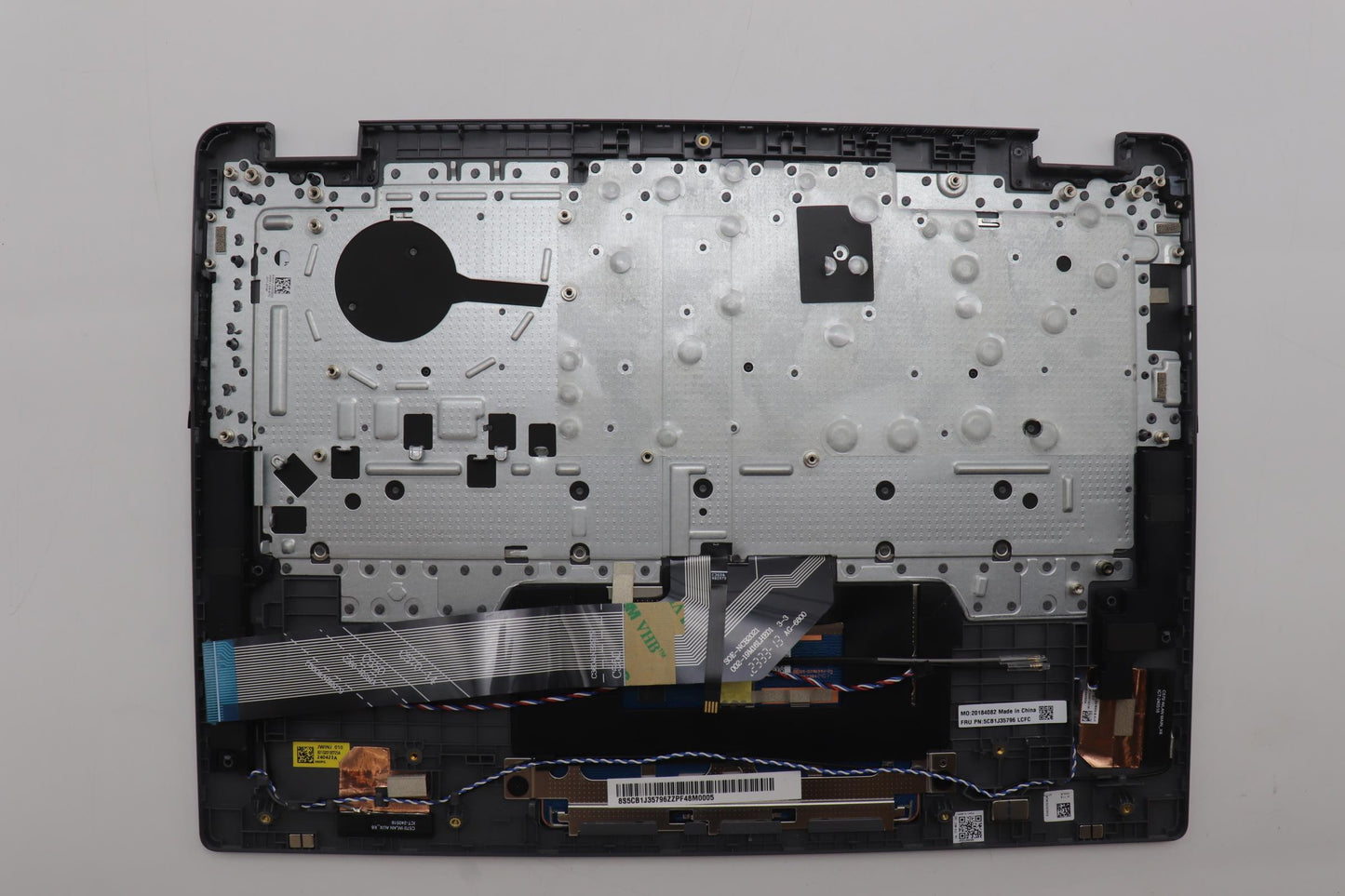 Lenovo Cover Upper Caseasmnordicl82T5 - 5CB1J35796