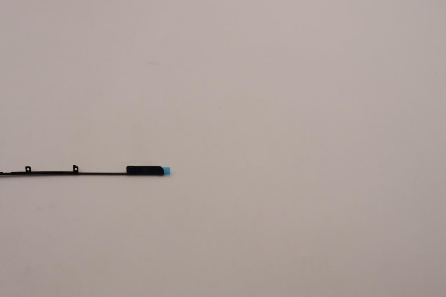 Lenovo Cover Strip Cover L 82Tl - 5CB1J35998