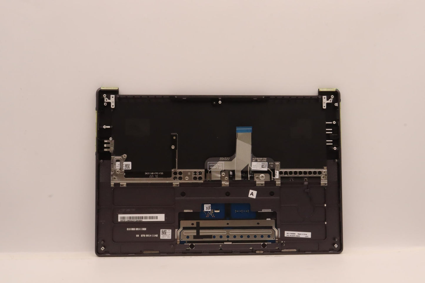 Lenovo Cover Upper Case Asmczeslk L82 - 5CB1J36003