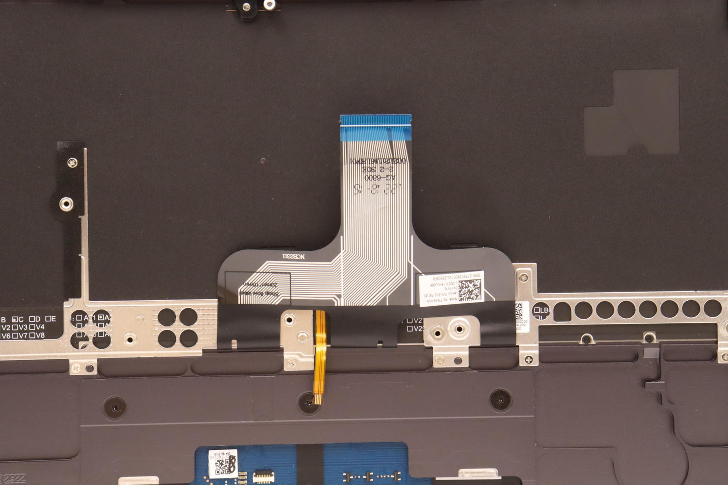 Lenovo Cover Upper Case Asmhun L82Tl - 5CB1J37006