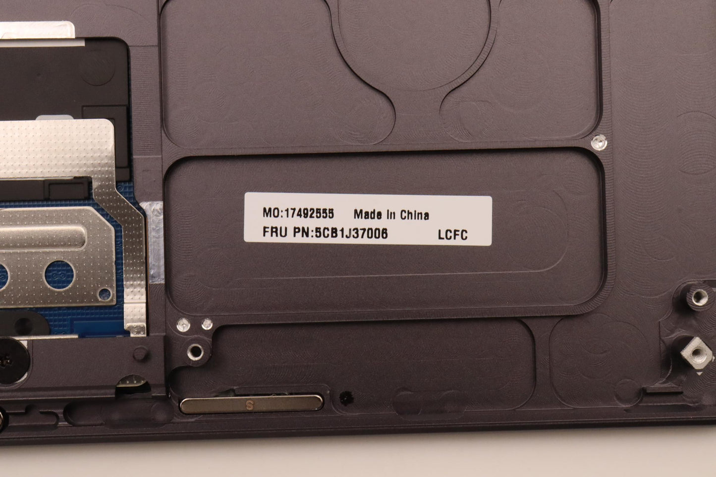 Lenovo Cover Upper Case Asmhun L82Tl - 5CB1J37006