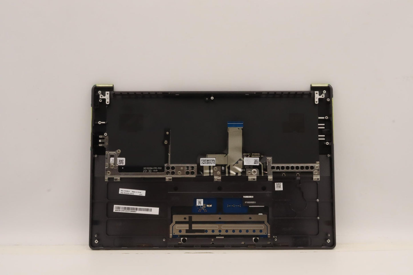 Lenovo Cover Upper Case Asmnordic L82 - 5CB1J37012