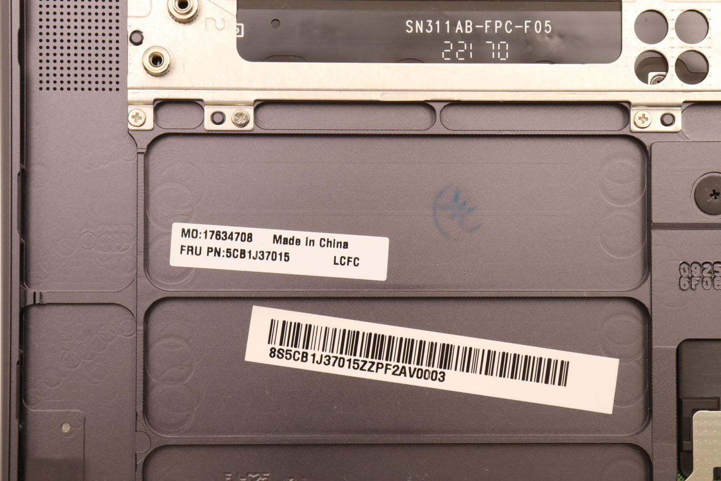 Lenovo Cover Upper Case Asmslv L82Tl - 5CB1J37015