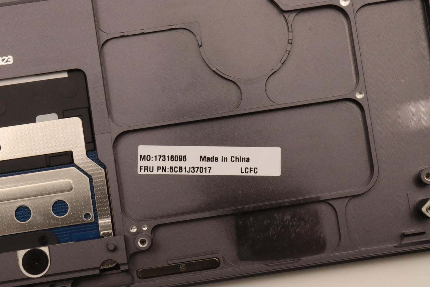 Lenovo Cover Upper Case Asmsws L82Tl - 5CB1J37017