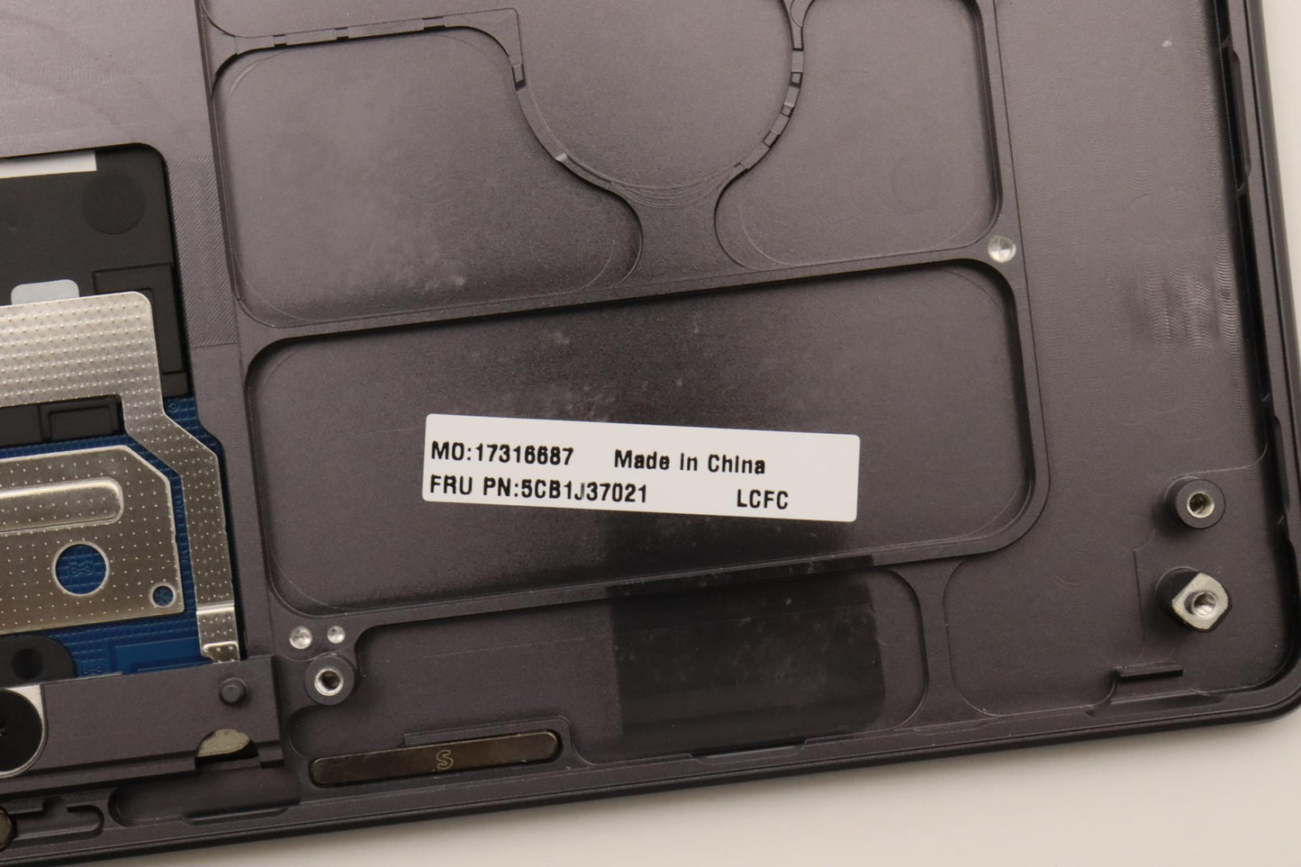 Lenovo Cover Upper Case Asmuke L82Tl - 5CB1J37021