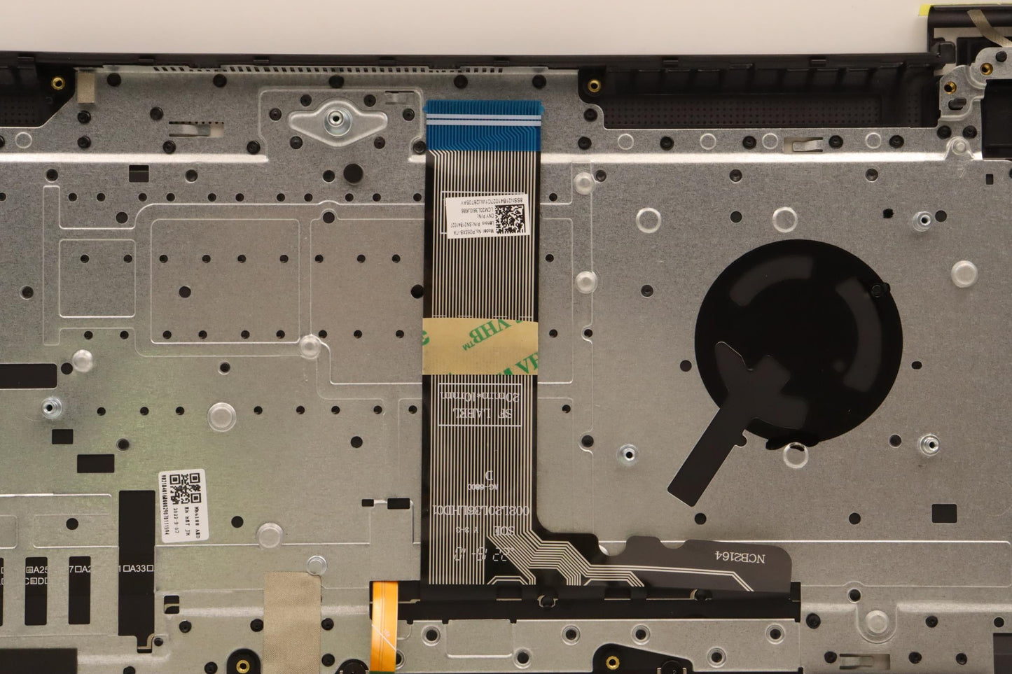 Lenovo Cover Upper Case Asmita H 82Uw - 5CB1J38446