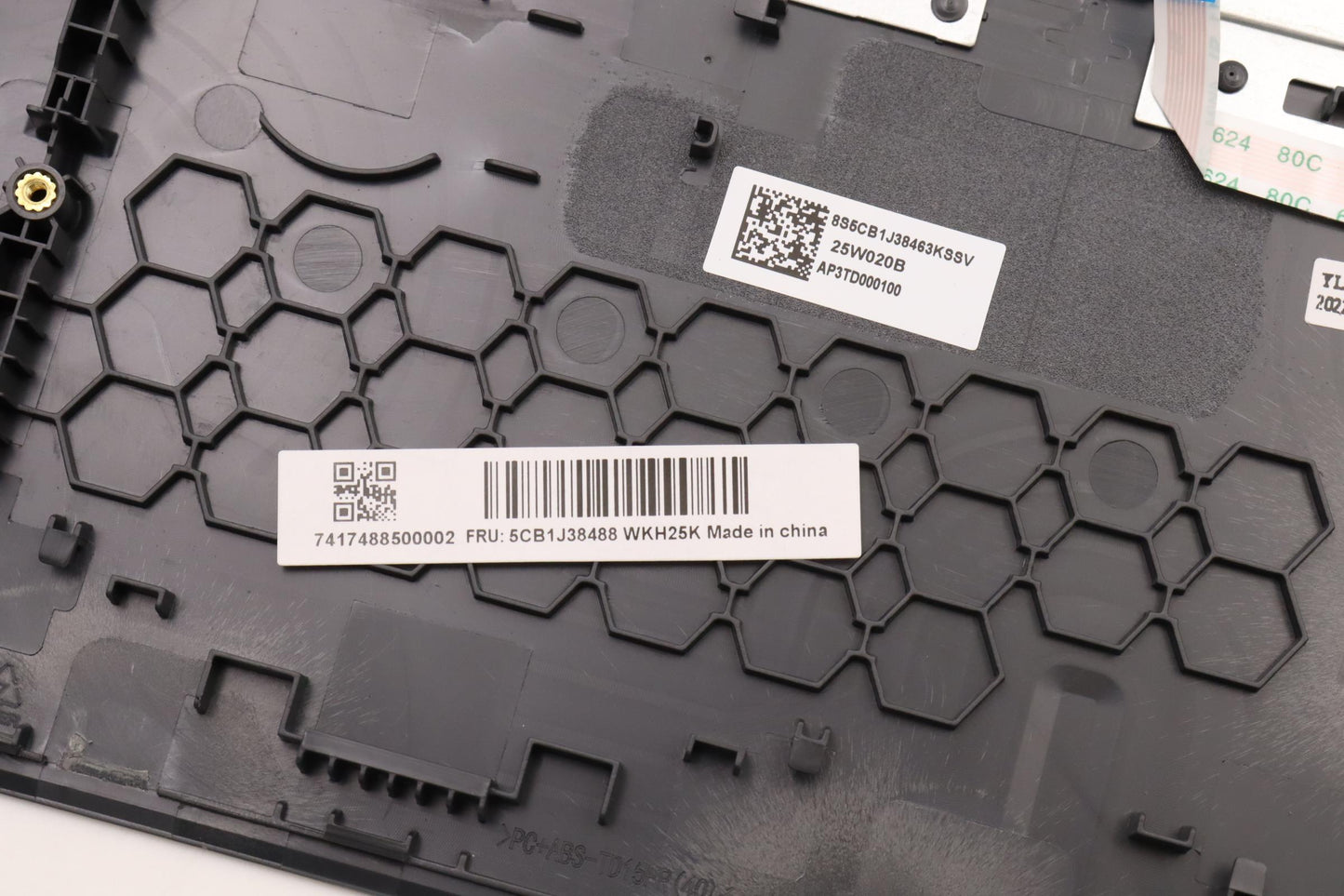 Lenovo Cover Upper Case Asmsws C 82Sc - 5CB1J38488