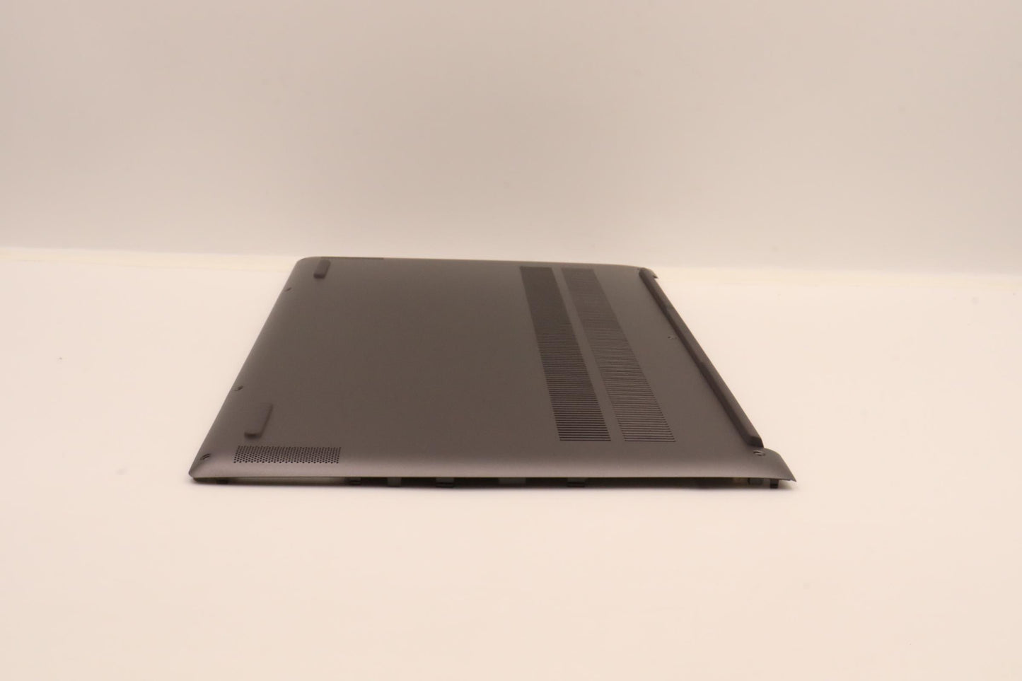 Lenovo Cover Lower Case L 82Uu Sg - 5CB1J51006