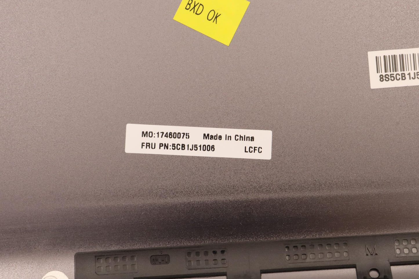 Lenovo Cover Lower Case L 82Uu Sg - 5CB1J51006
