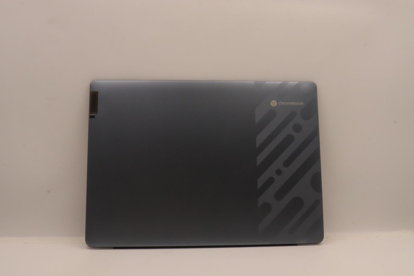 Lenovo Cover Cover L 82V8 Lcd Cover B - 5CB1J51075