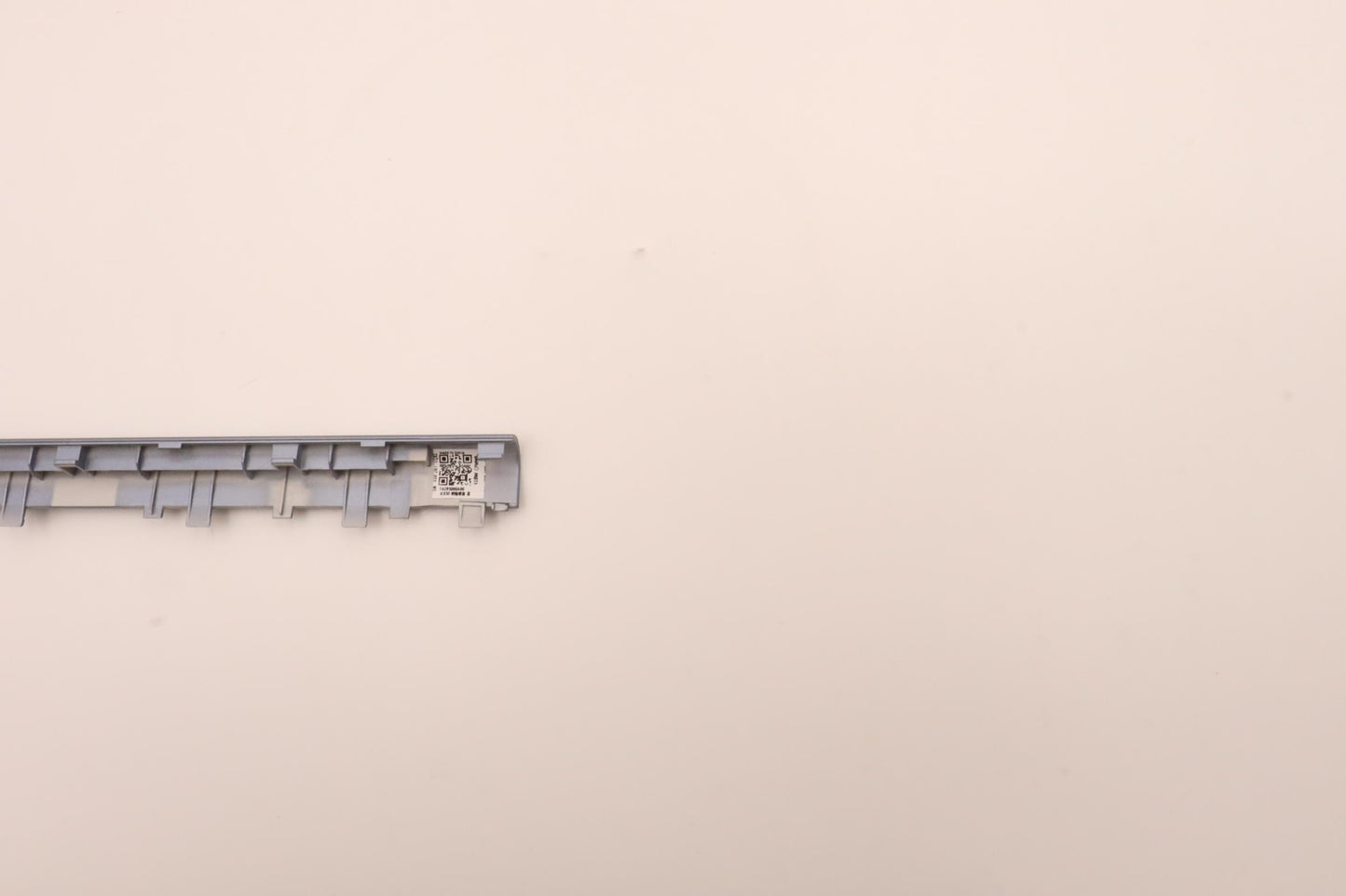 Lenovo Cover Cover L 82V8 Hinge Cover - 5CB1J51076