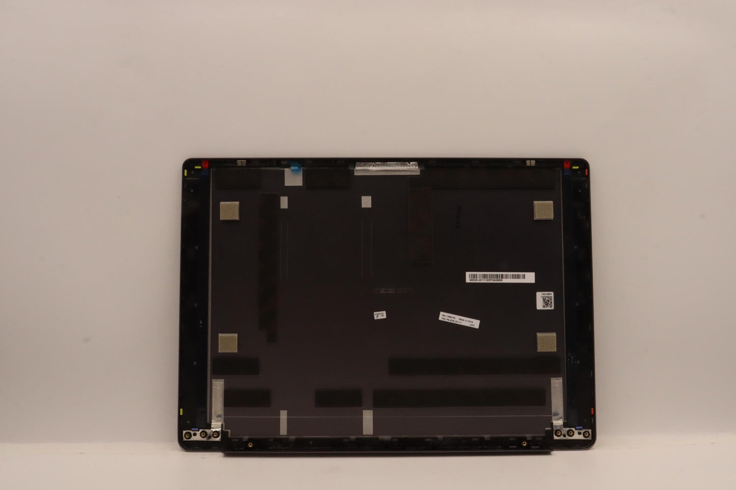 Lenovo Cover Cover L 82V9 Lcd Cover G - 5CB1J51111