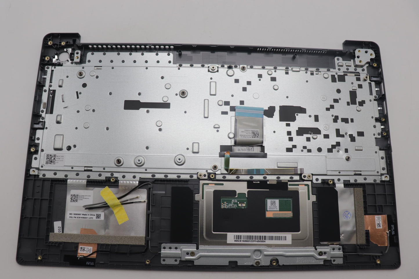Lenovo Cover Upper Case Assembly Thai - 5CB1K95031