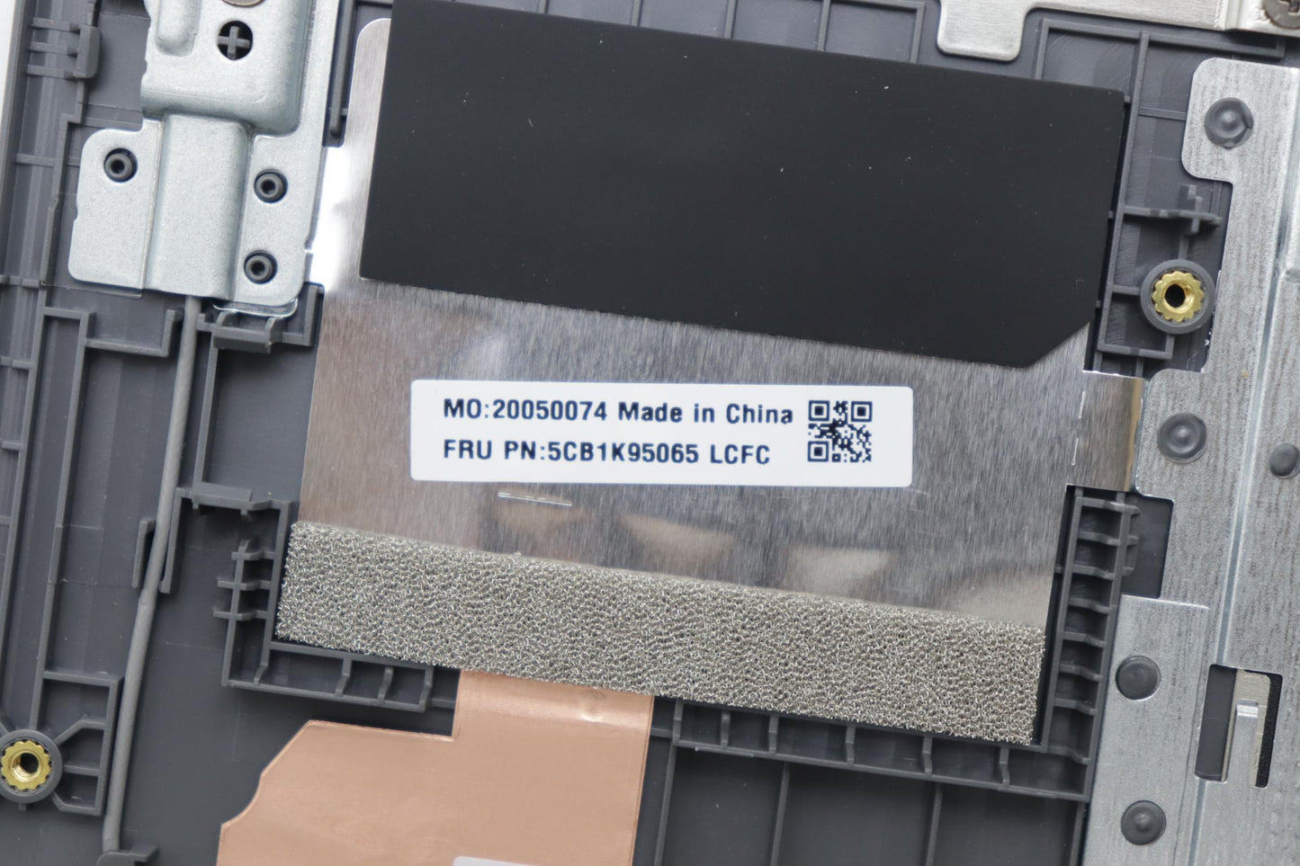 Lenovo Cover Upper Case Assembly Ukr - 5CB1K95065