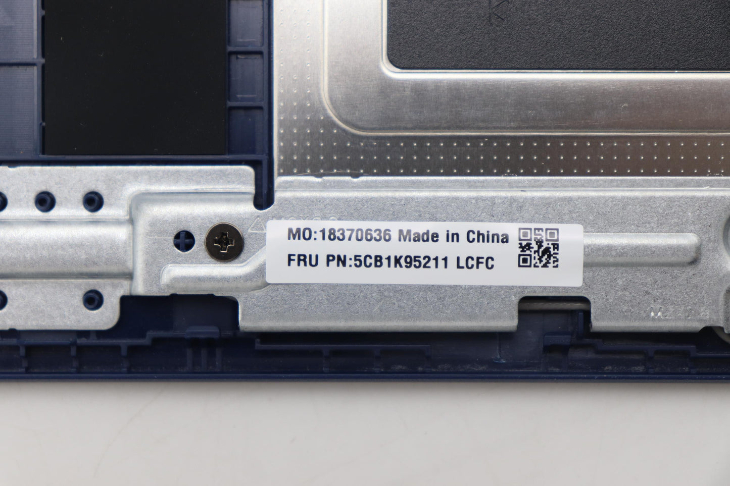 Lenovo Cover Upper Case Assembly Ita - 5CB1K95211