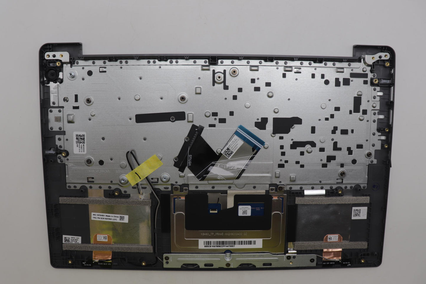 Lenovo Cover Upper Case Assembly La S - 5CB1K97958