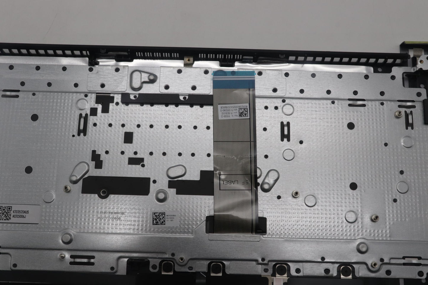 Lenovo Cover Upper Case Assembly Cze/ - 5CB1K98170