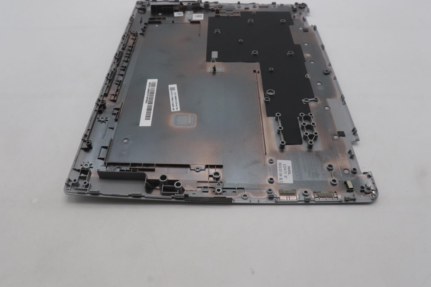 Lenovo Cover Lower Case L 82Xh_Cover_ - 5CB1L09895