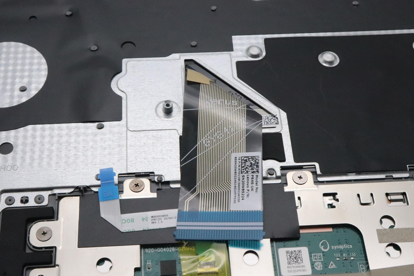 Lenovo Cover Uppercase_Uke C82Xd Nfp - 5CB1L10909