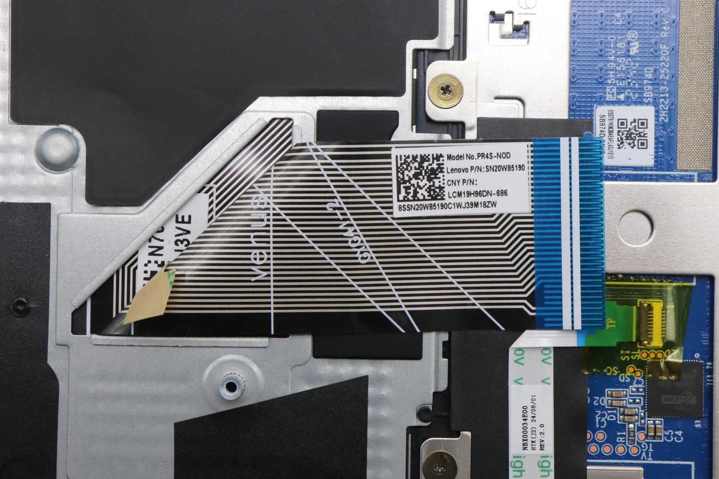 Lenovo Cover Upcase_Nordic C82Xd Nfp - 5CB1L11240