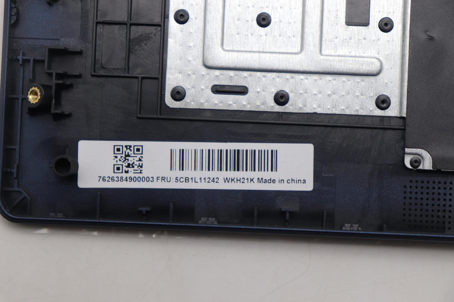 Lenovo Cover Uppercase_Ger C82Xd Nfp - 5CB1L11242