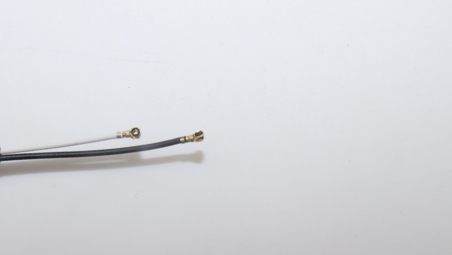 Lenovo Cover Lcd Cover W/Ant C82Xf T3 - 5CB1L11354