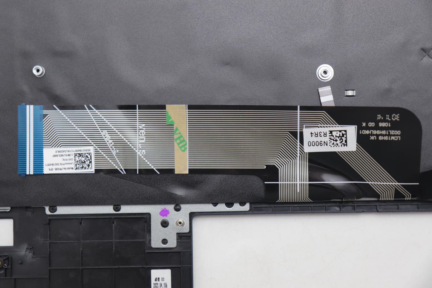 Lenovo Cover Upper Case Assembly Spa - 5CB1L30597