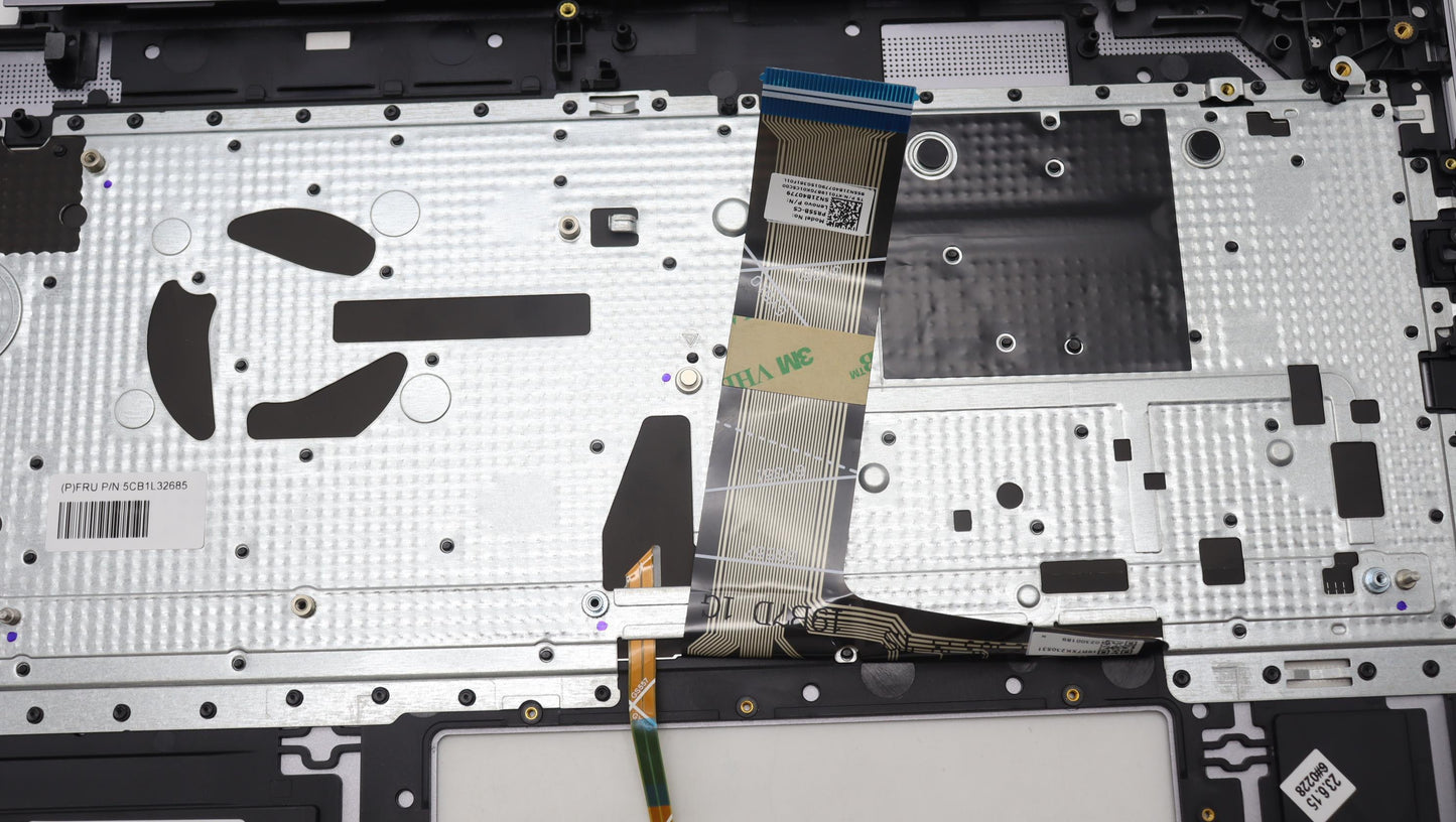 Lenovo Cover Upper Case Assembly Cze/ - 5CB1L32685