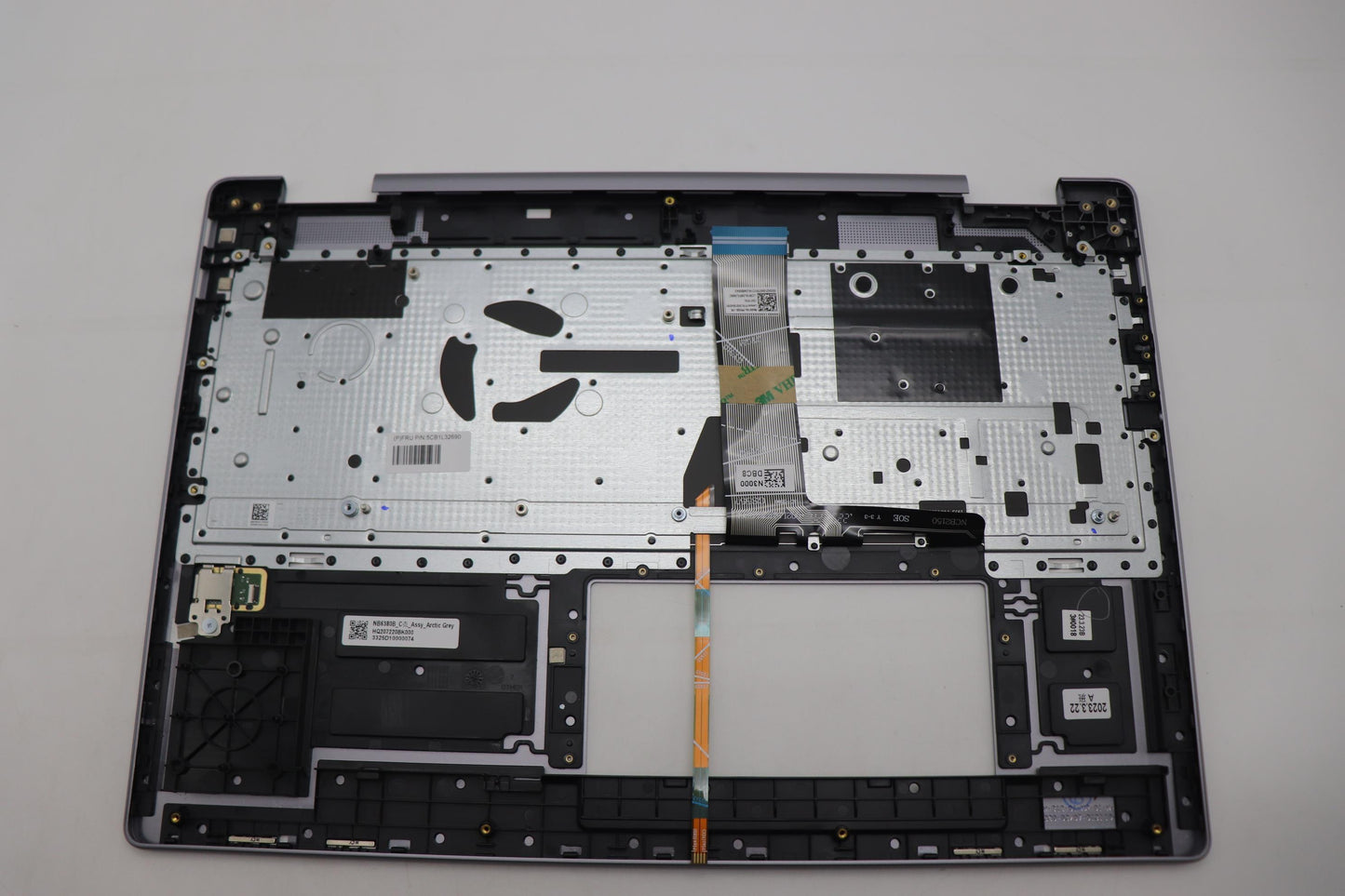 Lenovo Cover Upper Case Assembly Fra - 5CB1L32690