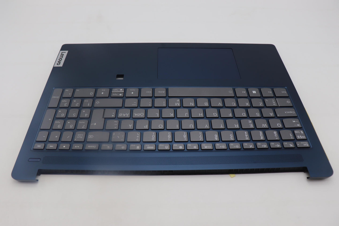 Lenovo Cover Upcase_Nordic C82Xf Fp A - 5CB1L50522
