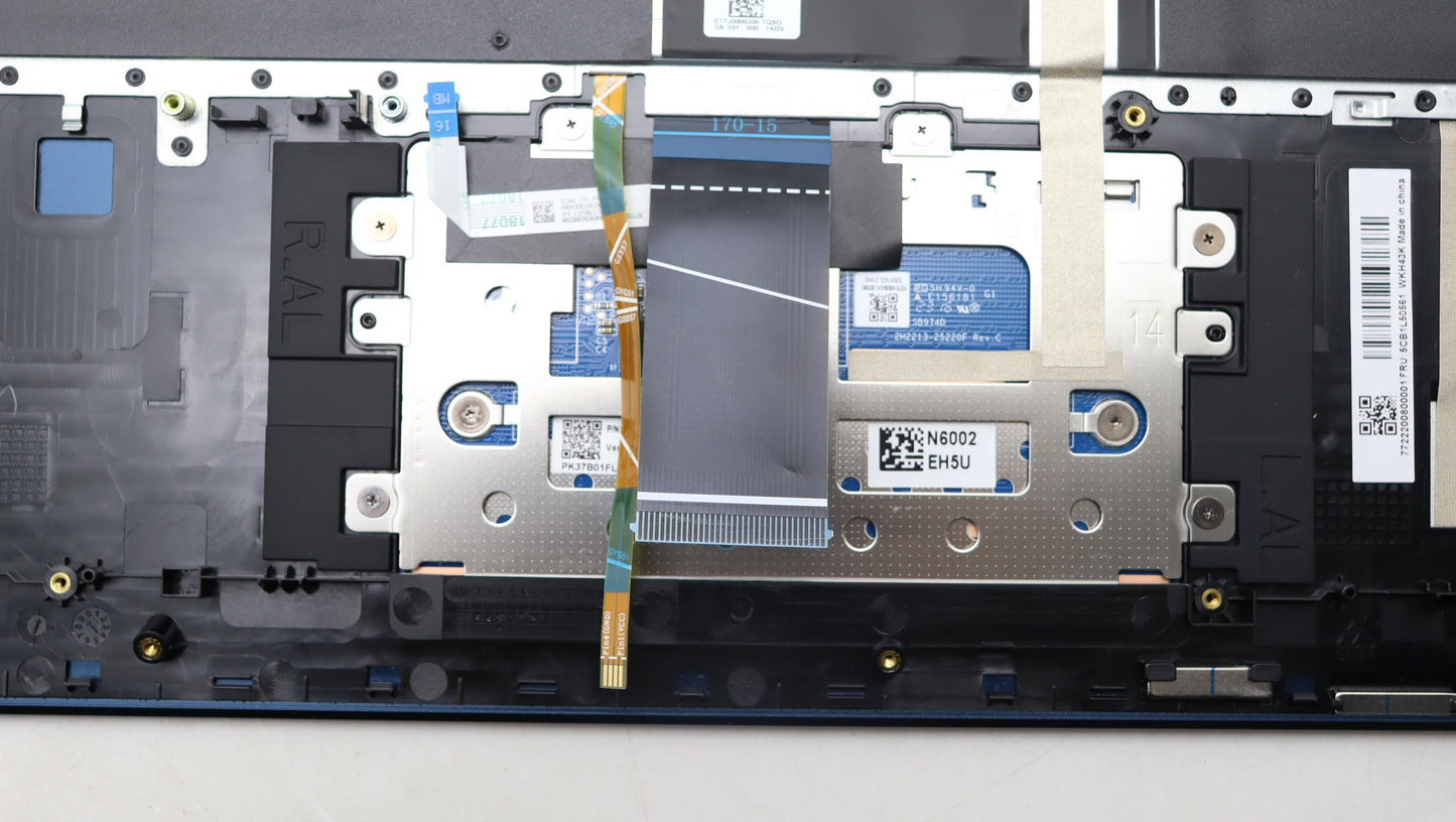 Lenovo Cover Upcase_Slv C82Xf Nfp Ab - 5CB1L50561