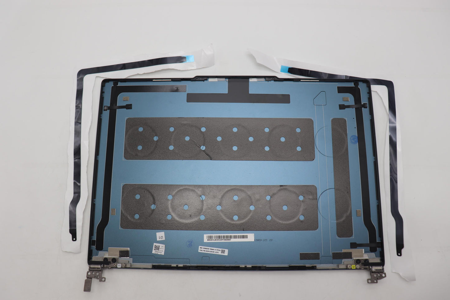 Lenovo Cover Lcd Cover L83By Tt - 5CB1L55181