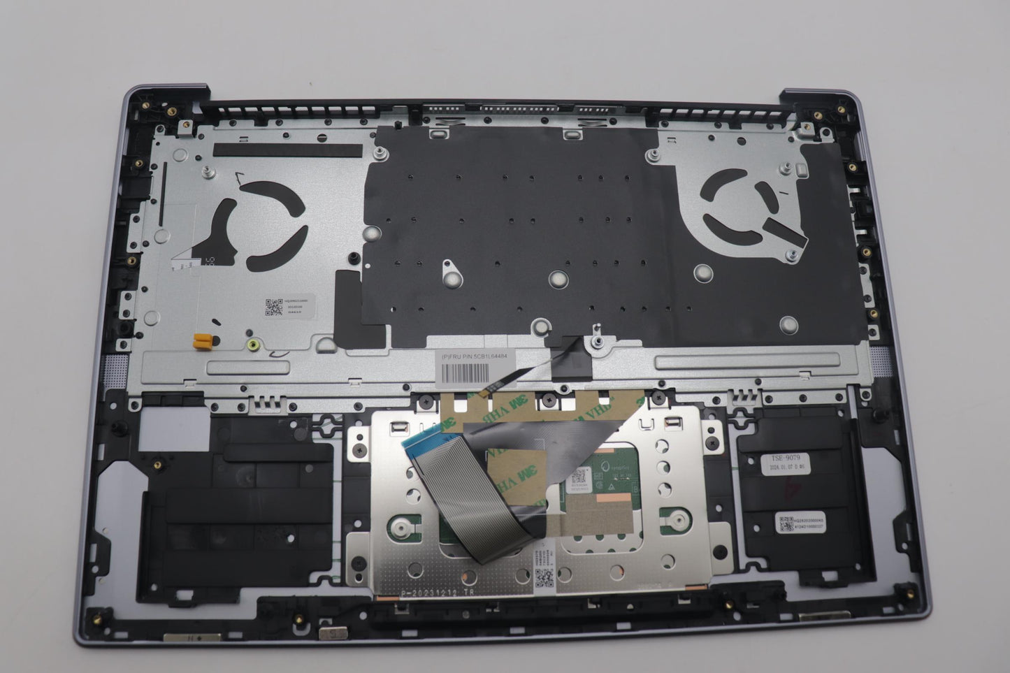 Lenovo Cover Upper Case Assembly Rus_ - 5CB1L64484