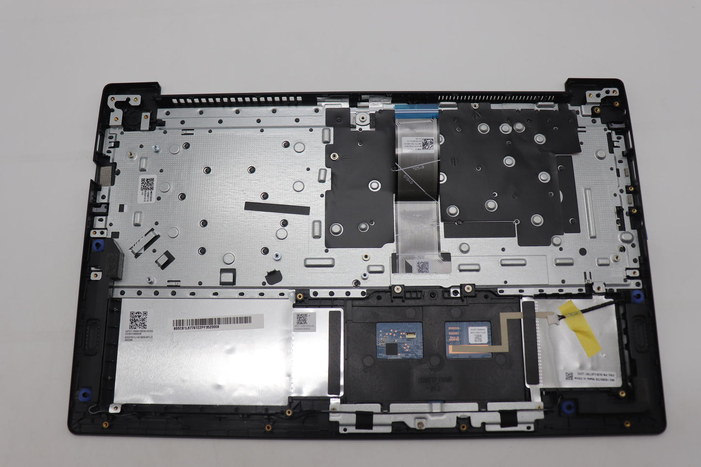 Lenovo Cover Upper Case Assembly Ukr - 5CB1L67797