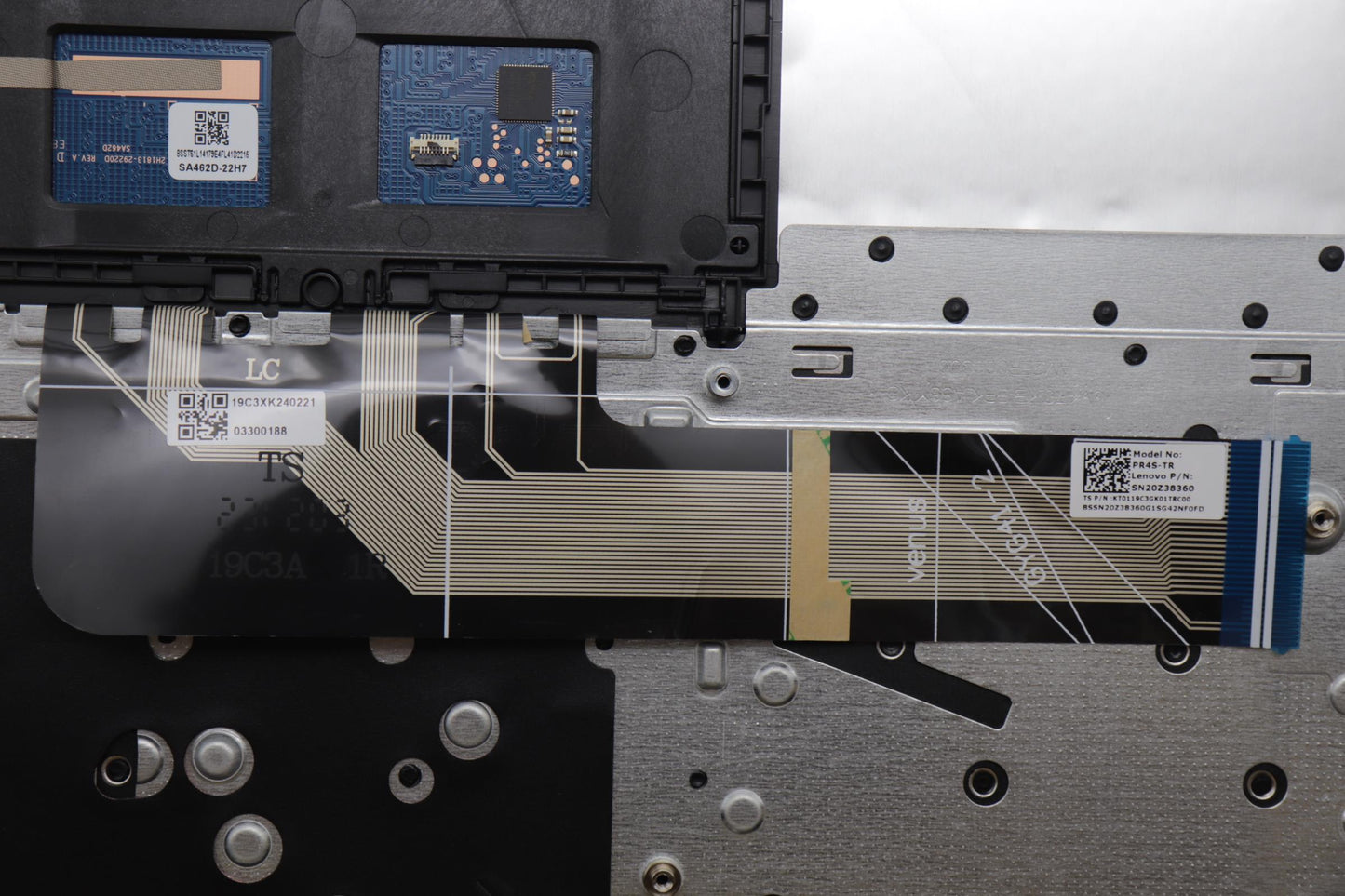 Lenovo Cover Upper Case Assembly Tur - 5CB1L67946