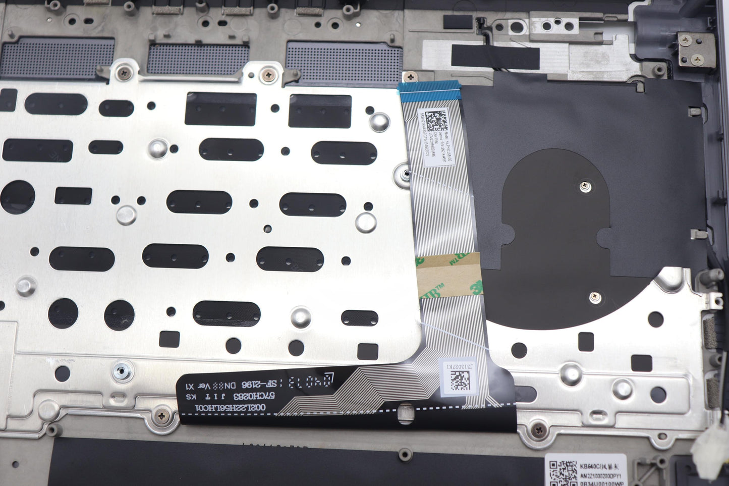 Lenovo Cover Upper Case Assembly Ger - 5CB1L68942
