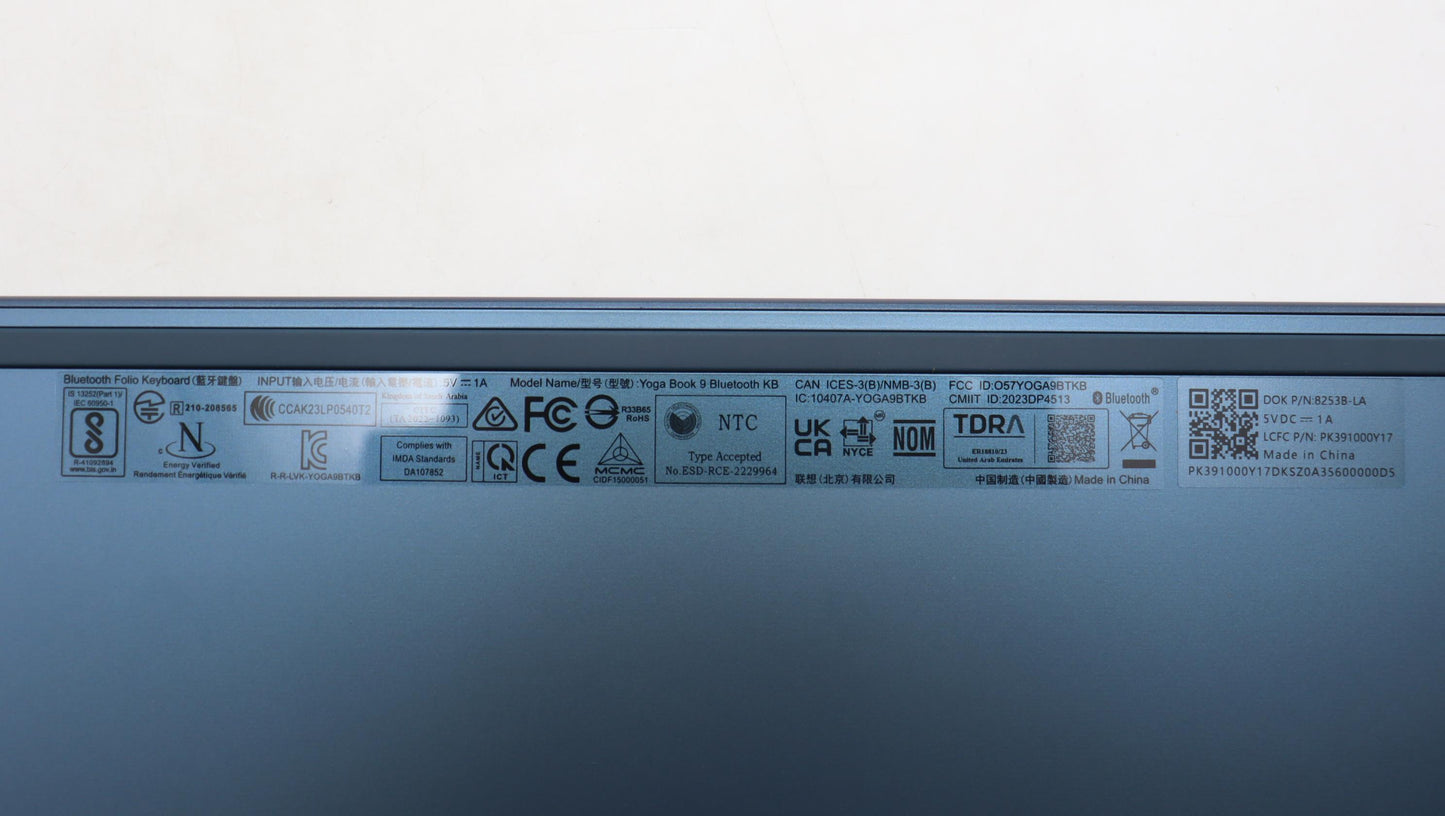 Lenovo Cover Keyboard L82Yq Assy La S - 5CB1L69921