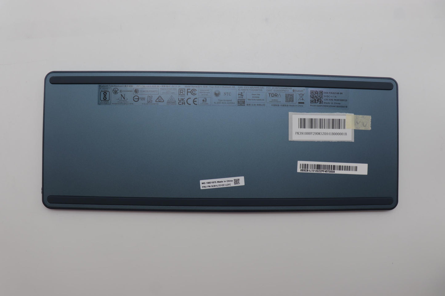 Lenovo Cover Keyboard L82Yq Assy Brl - 5CB1L72122
