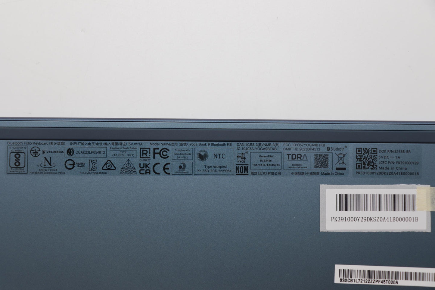Lenovo Cover Keyboard L82Yq Assy Brl - 5CB1L72122