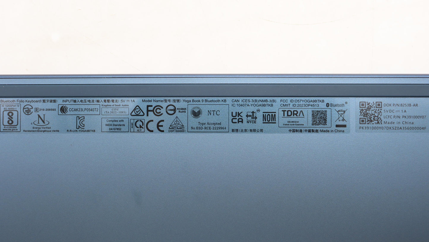 Lenovo Cover Keyboard L82Yq Assy Ara - 5CB1L72124
