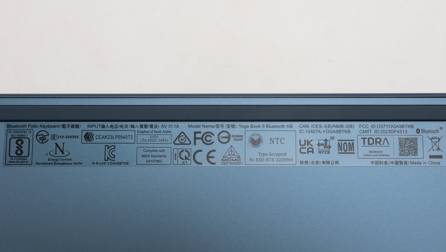 Lenovo Cover Keyboard L82Yq Assy Fra - 5CB1L72125